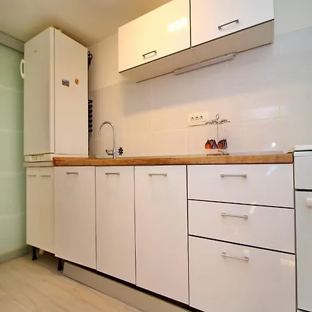 Bili Al - Two Bedroom With Terrace And Sea View