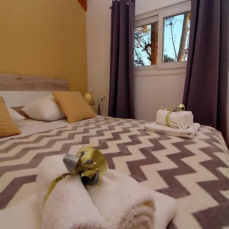 Tatil Evi Bili Al - Two Bedroom With Terrace And Sea View Vela Luka