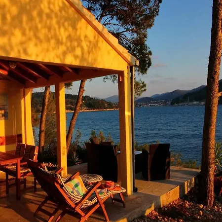 Bili Al - Two Bedroom With Terrace And Sea View Tatil Evi