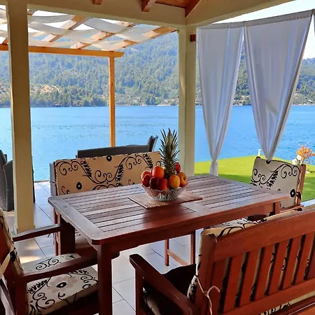 Bili Al - Two Bedroom With Terrace And Sea View Tatil Evi Vela Luka